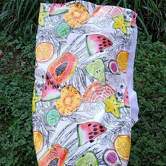 Three Vinyl Tablecloths - Picture 2 of 3